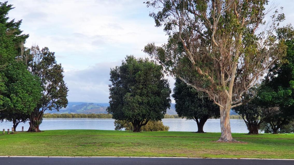 The Great Escape, Luxury Waterfront, Hottub Villa Whitianga Exterior photo